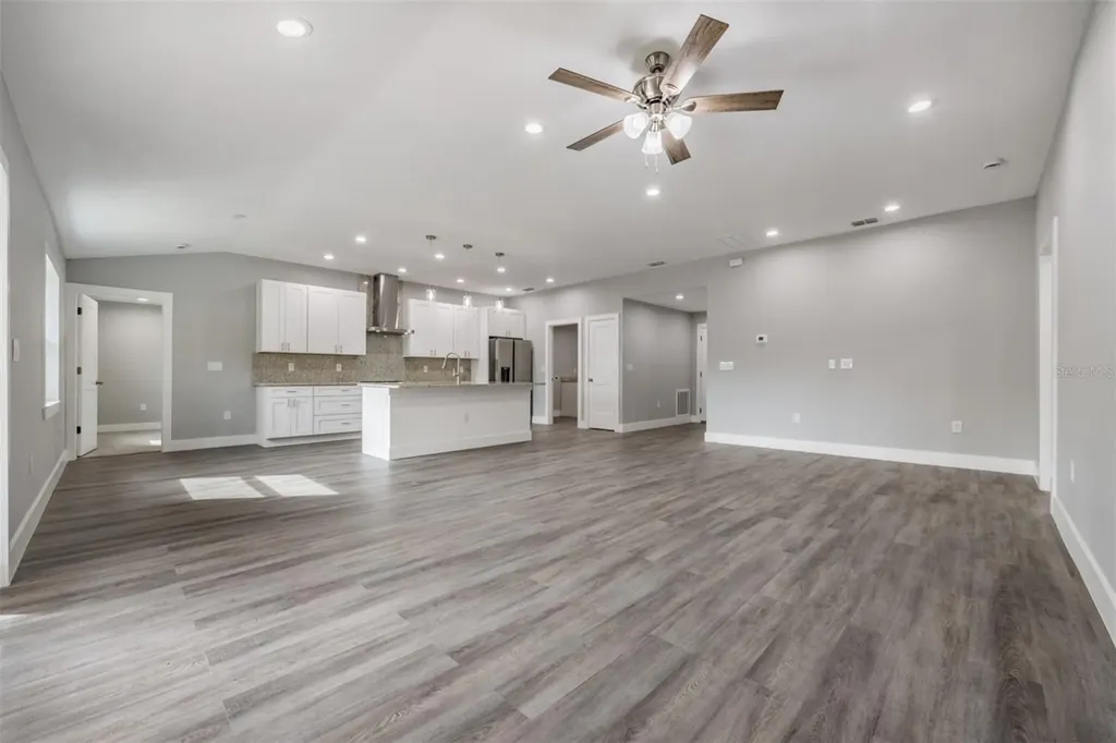 11734 Orange Court Dade City FL 33525