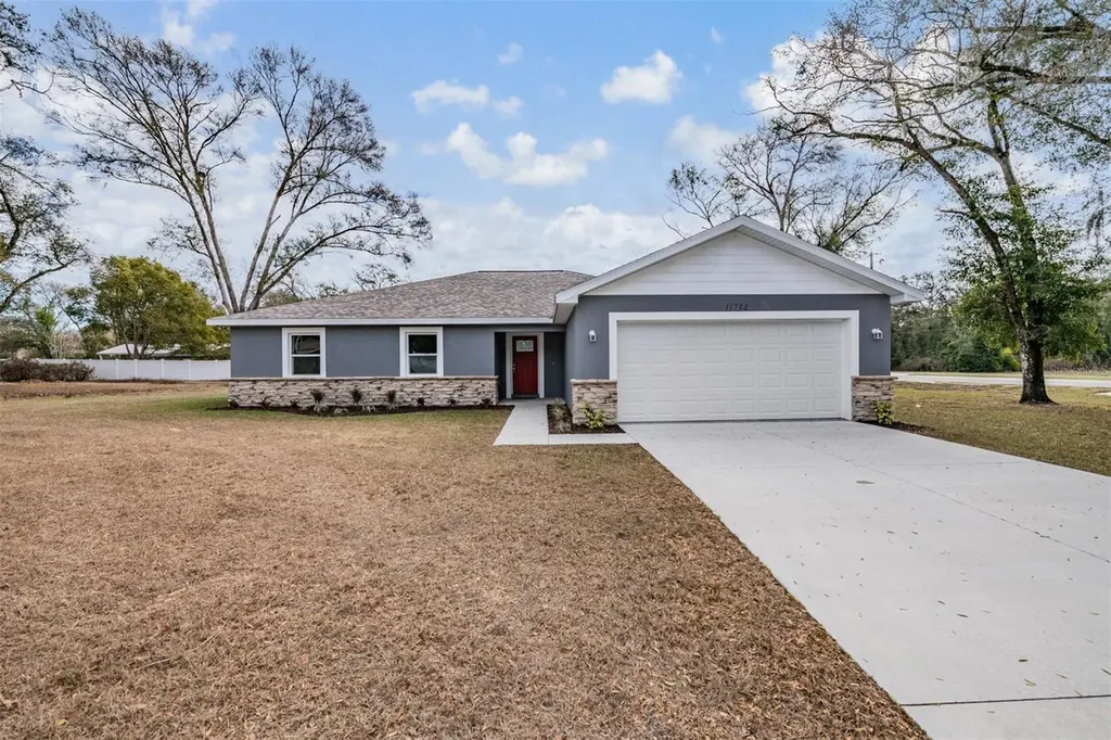 11734 Orange Court Dade City FL 33525