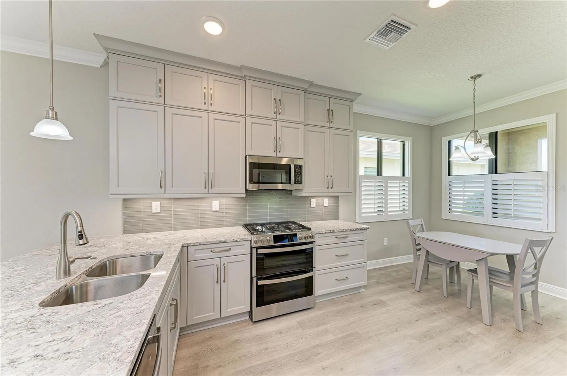 5220 Barnett Circle Bradenton FL 34211