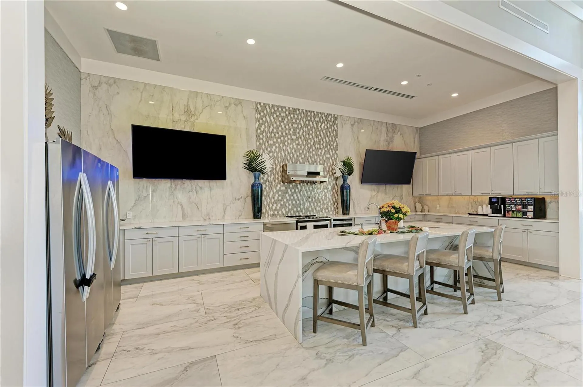 5220 Barnett Circle Bradenton FL 34211