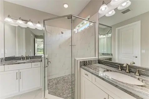 5220 Barnett Circle Bradenton FL 34211