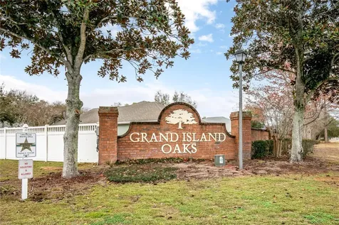 36452 Grand Island Oaks Circle Grand Island FL 32735
