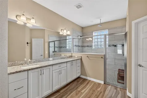 36452 Grand Island Oaks Circle Grand Island FL 32735