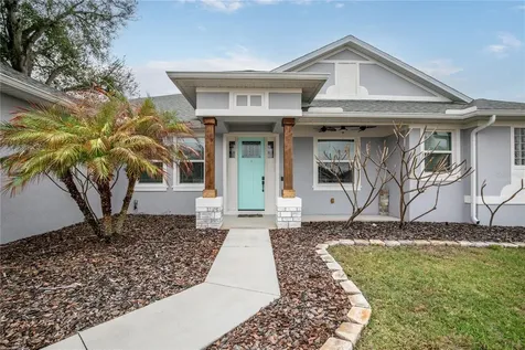 36452 Grand Island Oaks Circle Grand Island FL 32735