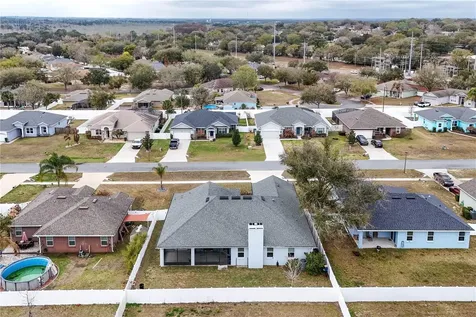 36452 Grand Island Oaks Circle Grand Island FL 32735