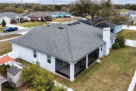 36452 Grand Island Oaks Circle Grand Island FL 32735