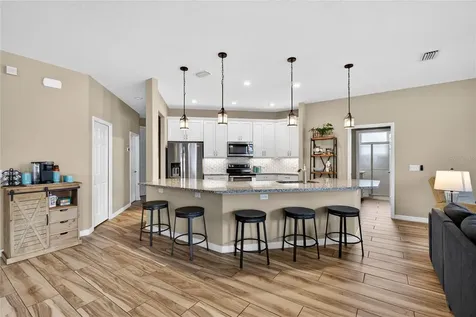 36452 Grand Island Oaks Circle Grand Island FL 32735