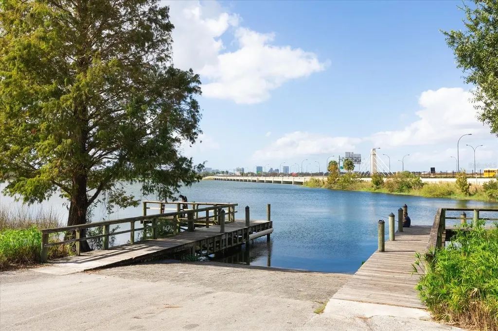 4405 Rockledge Road Orlando FL 32807
