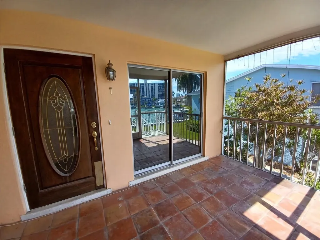 231 Skiff Point Clearwater Beach FL 33767
