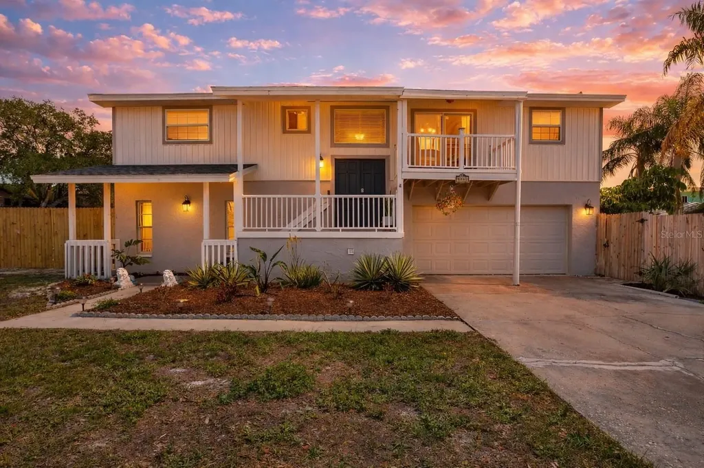 4941 Cardinal Trail Palm Harbor FL 34683