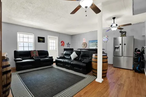 4941 Cardinal Trail Palm Harbor FL 34683