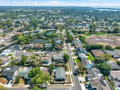 4941 Cardinal Trail Palm Harbor FL 34683