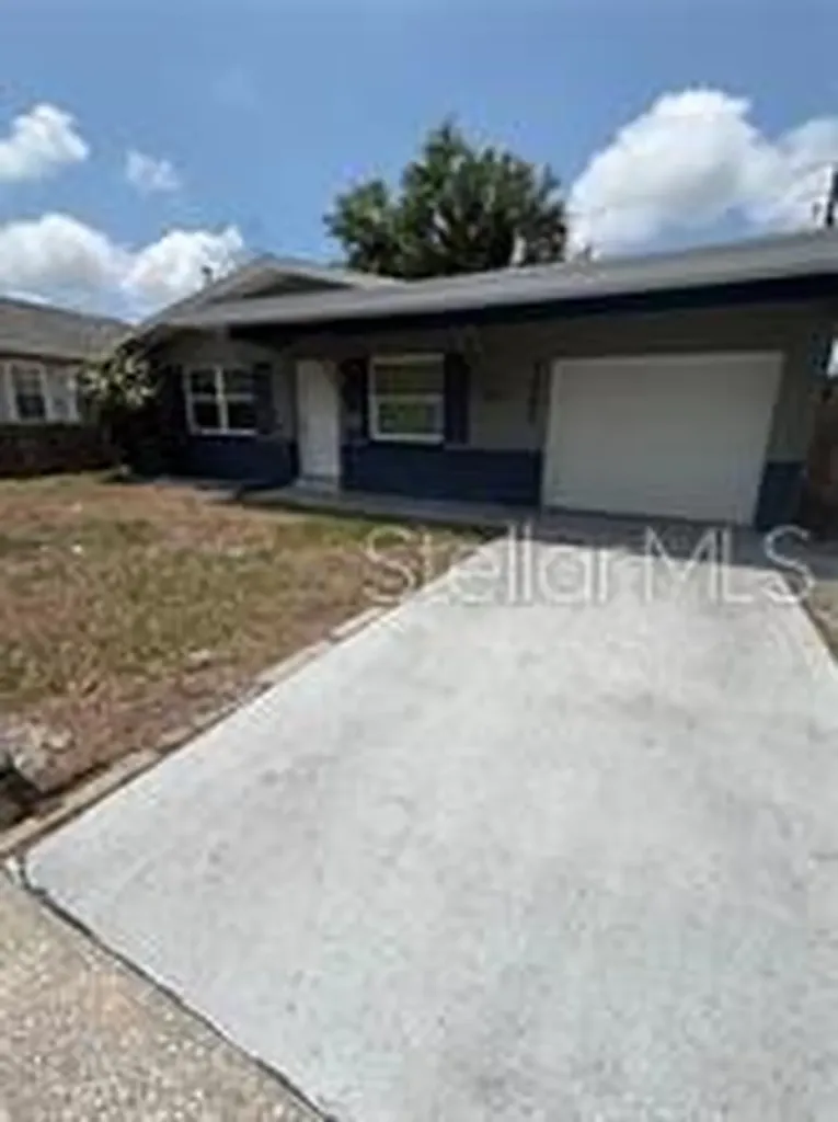 1427 15th Street S St Petersburg FL 33705