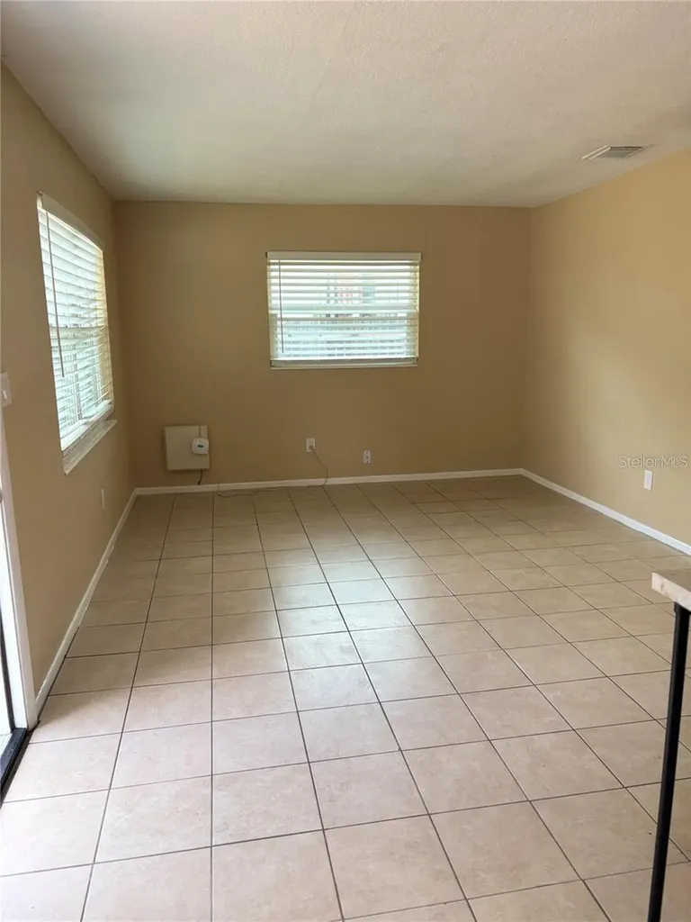 1427 15th Street S St Petersburg FL 33705