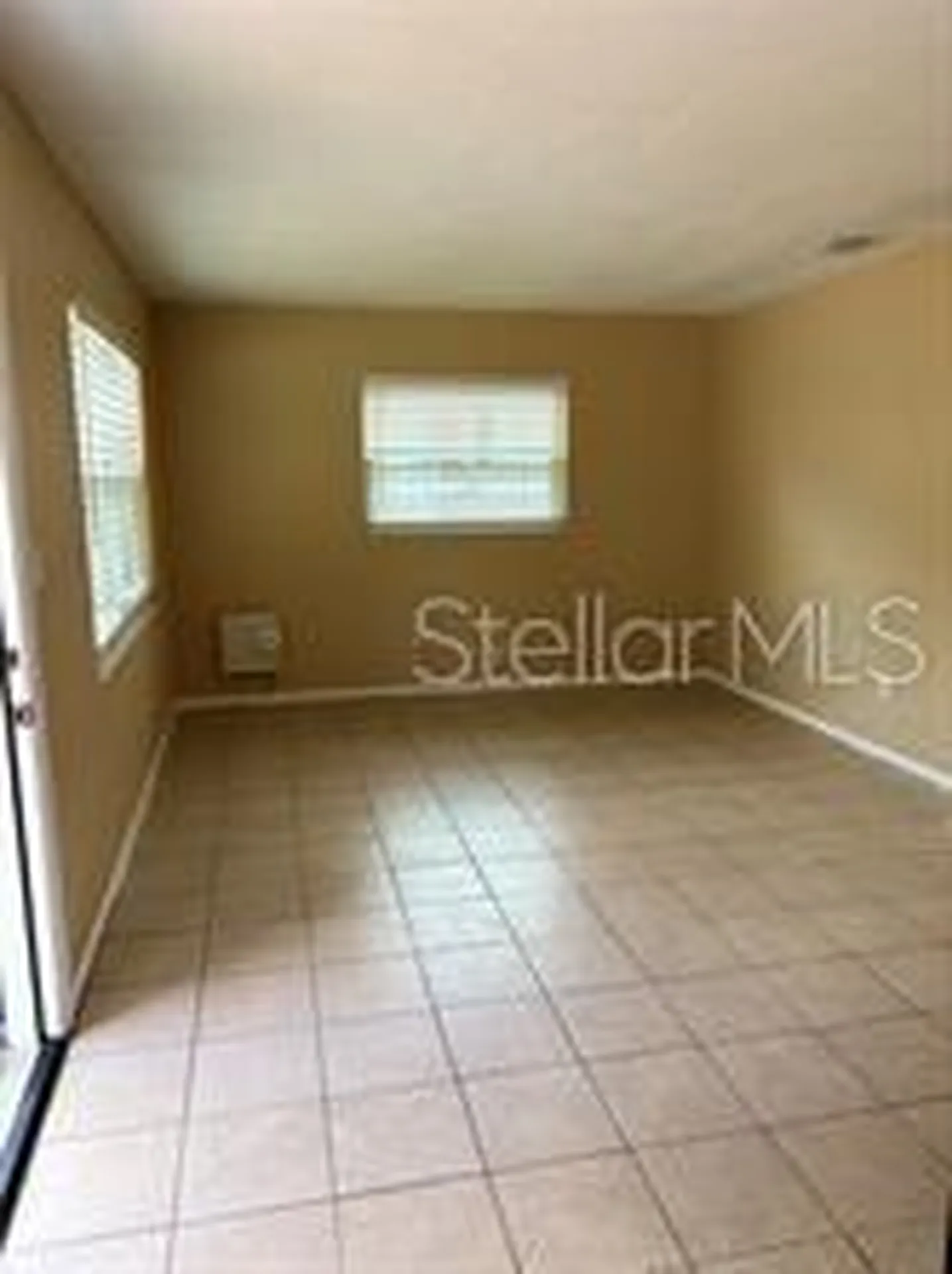 1427 15th Street S St Petersburg FL 33705