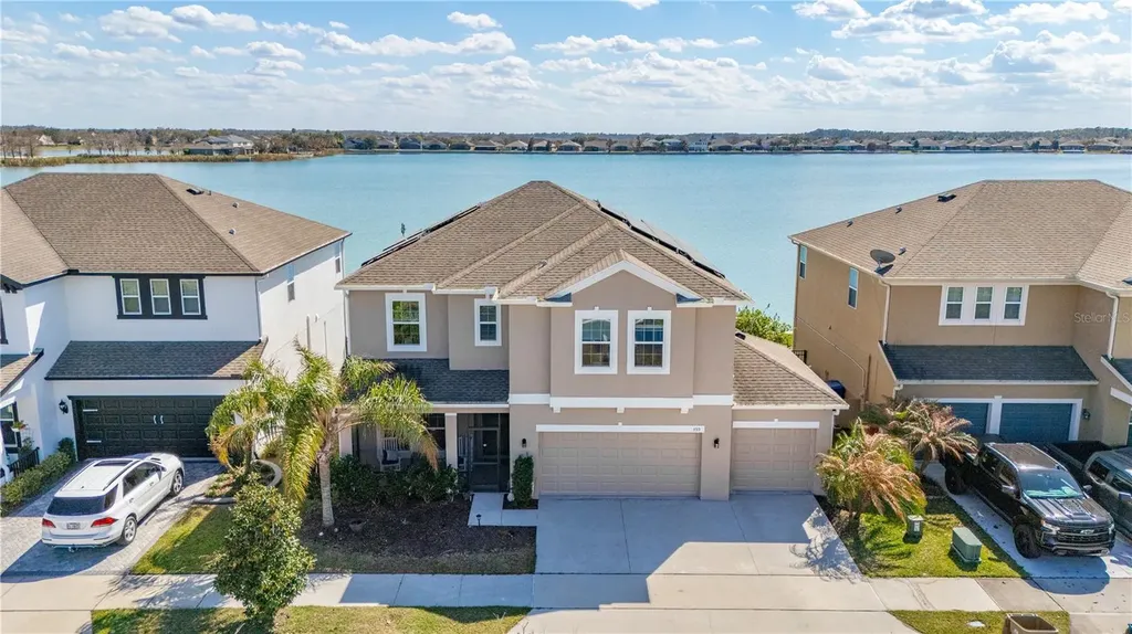 395 Blue Cypress Drive Groveland FL 34736