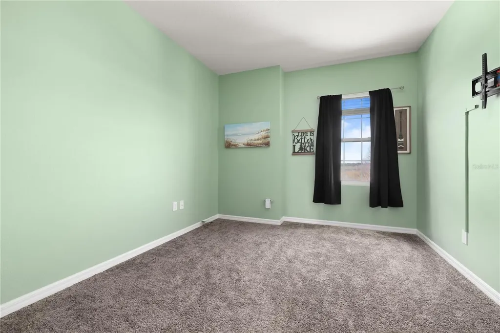 395 Blue Cypress Drive Groveland FL 34736