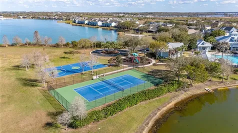 395 Blue Cypress Drive Groveland FL 34736