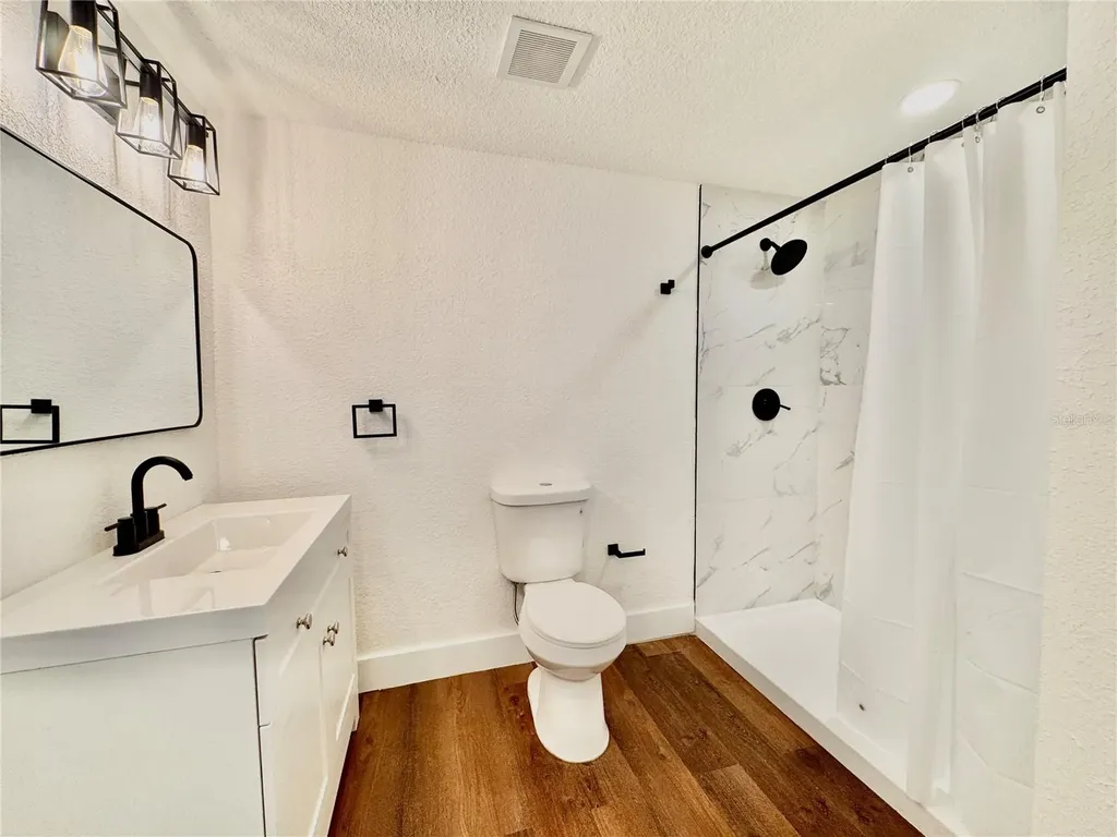 1135 Cherokee Drive Kissimmee FL 34744