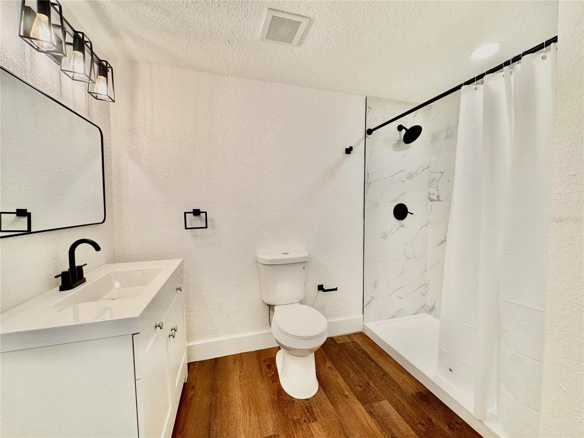 1135 Cherokee Drive Kissimmee FL 34744