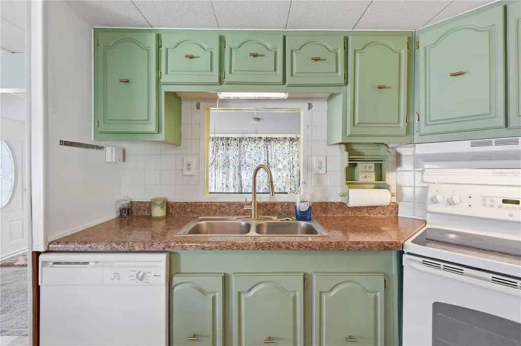 82008 A Street N Pinellas Park FL 33781