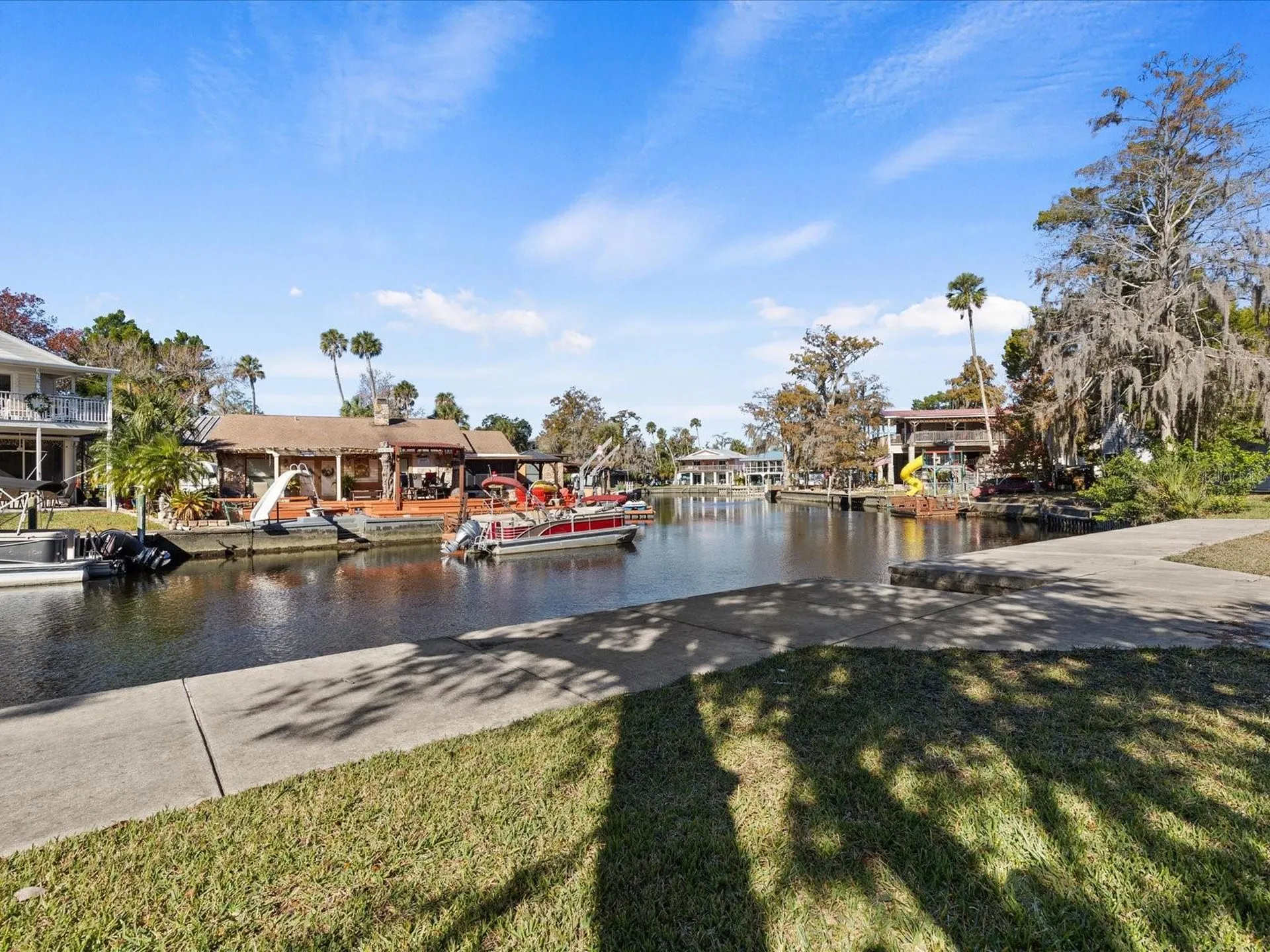 7255 Tropical Drive Weeki Wachee FL 34607