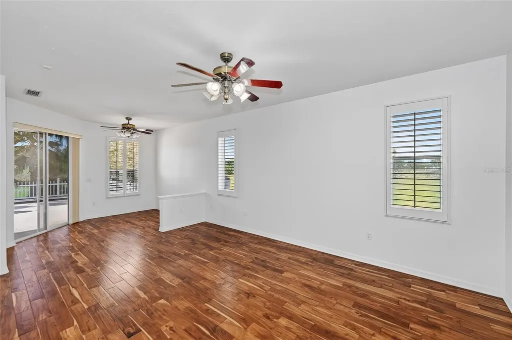 952 Bel Air Star Parkway Sarasota FL 34240