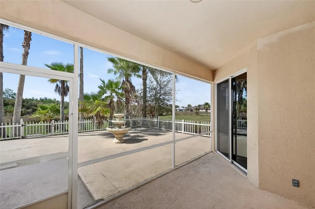 952 Bel Air Star Parkway Sarasota FL 34240