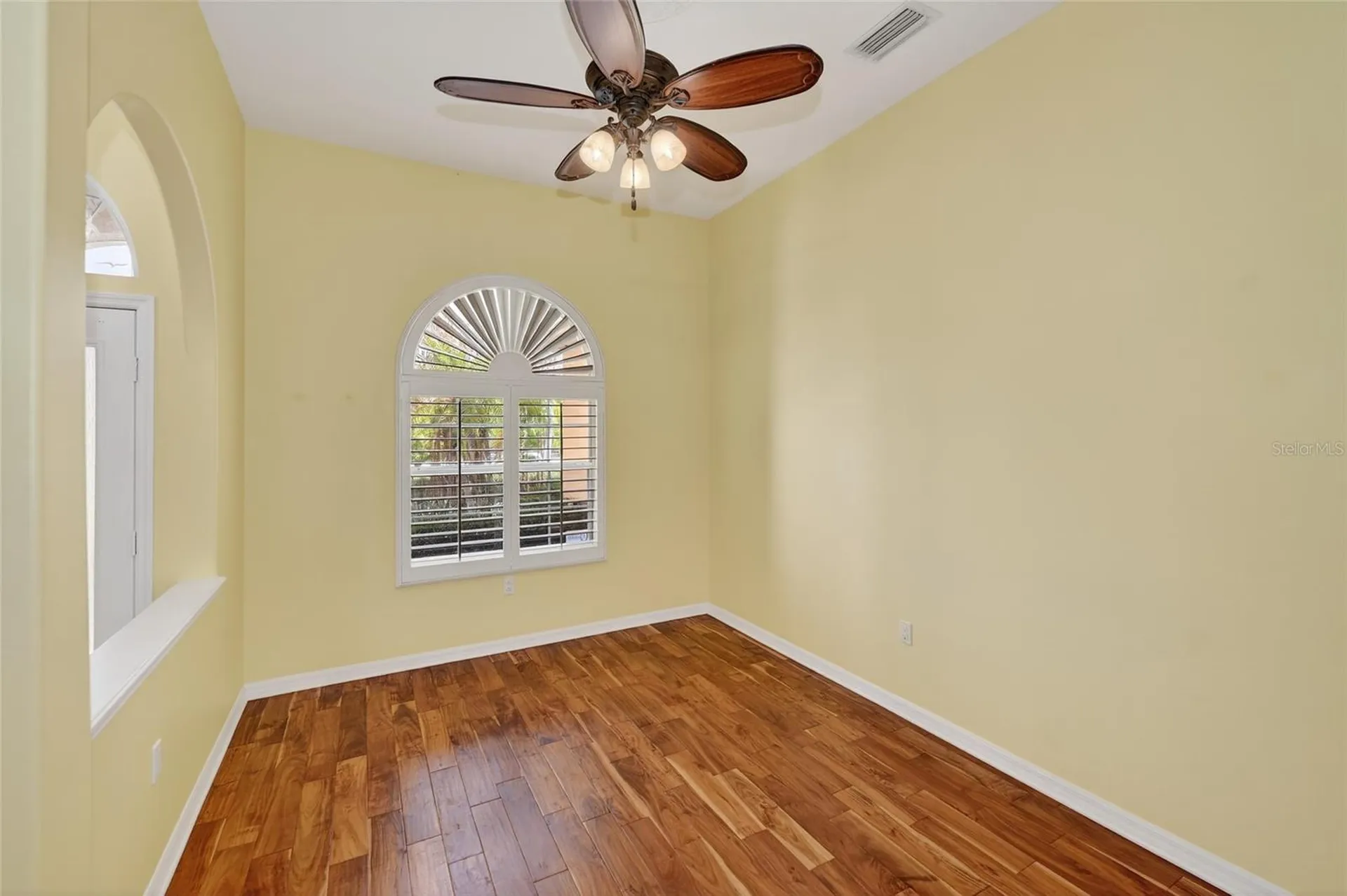 952 Bel Air Star Parkway Sarasota FL 34240