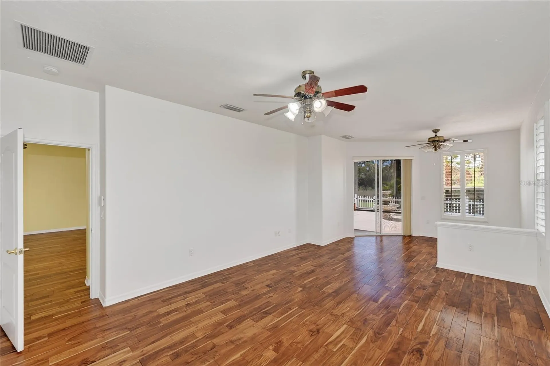 952 Bel Air Star Parkway Sarasota FL 34240