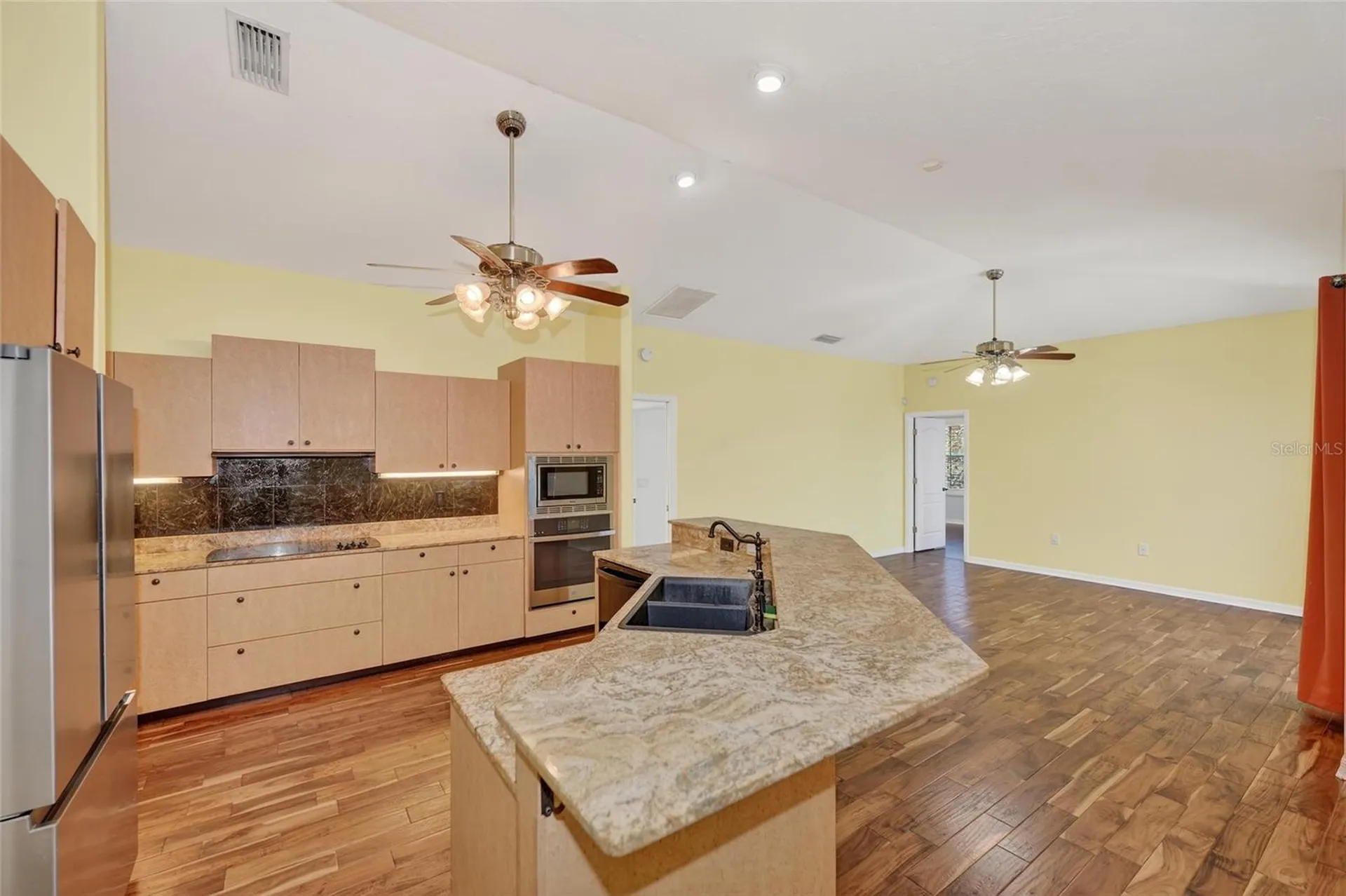 952 Bel Air Star Parkway Sarasota FL 34240
