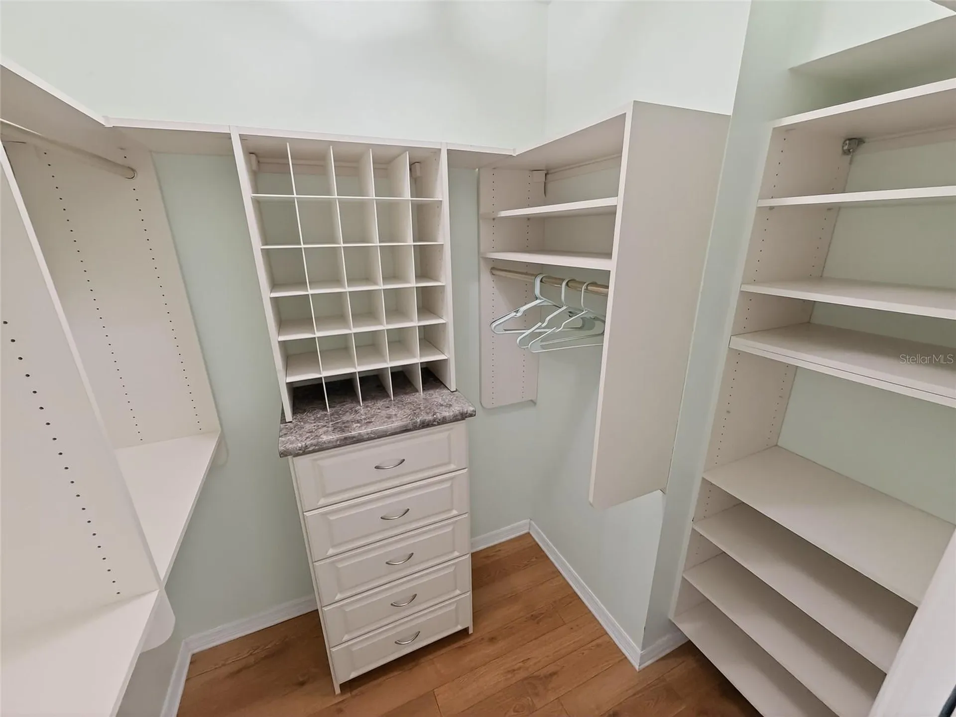 952 Bel Air Star Parkway Sarasota FL 34240