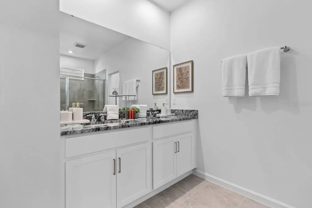 9179 Breeze Mist Terrace Davenport FL 33897
