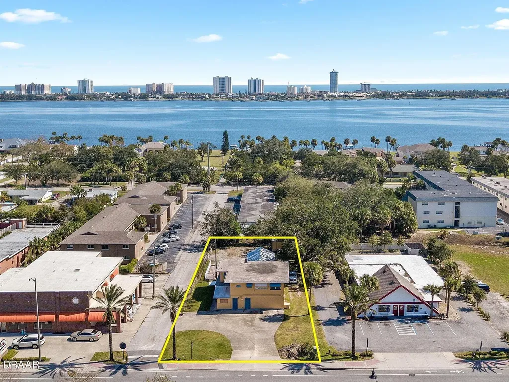 1871 S Ridgewood Avenue South Daytona FL 32119