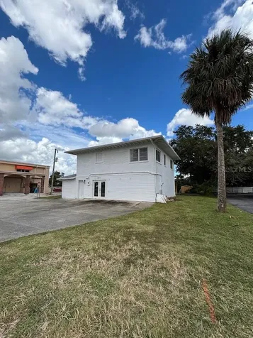 1871 S Ridgewood Avenue South Daytona FL 32119