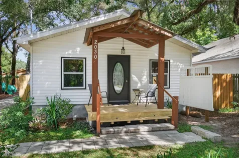 2030 E New Orleans Avenue Tampa FL 33610