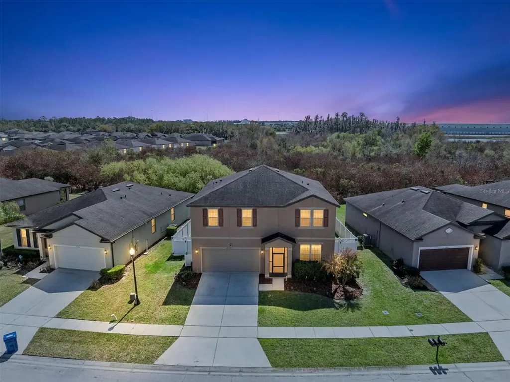 8734 Hinsdale Heights Drive Polk City FL 33868