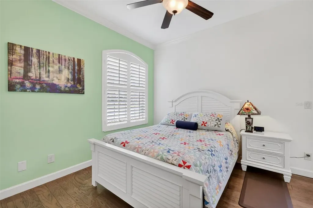8124 Bridgeport Bay Circle Mount Dora FL 32757