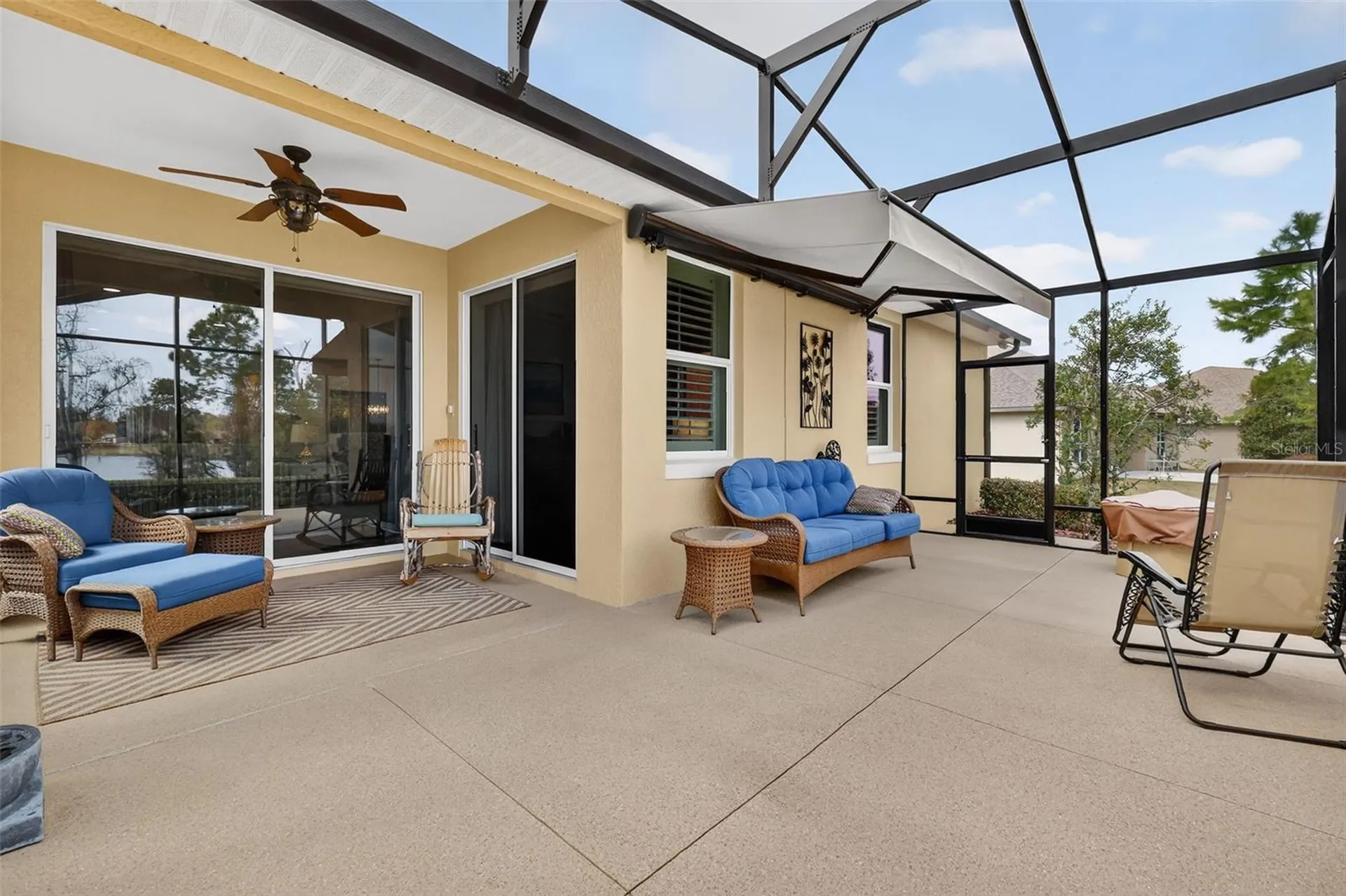 8124 Bridgeport Bay Circle Mount Dora FL 32757