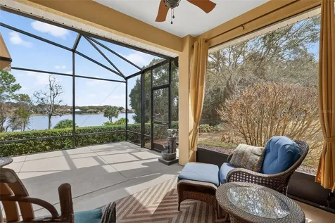8124 Bridgeport Bay Circle Mount Dora FL 32757