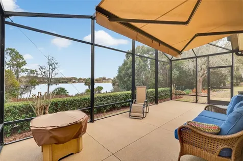 8124 Bridgeport Bay Circle Mount Dora FL 32757