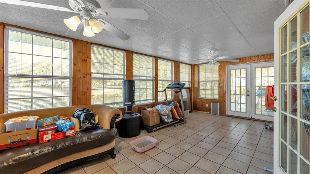 5717 Lake Grove Drive Lakeland FL 33809
