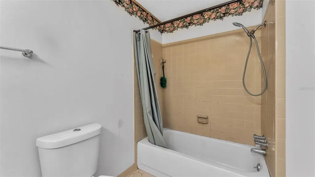 5717 Lake Grove Drive Lakeland FL 33809