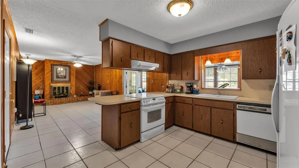 5717 Lake Grove Drive Lakeland FL 33809