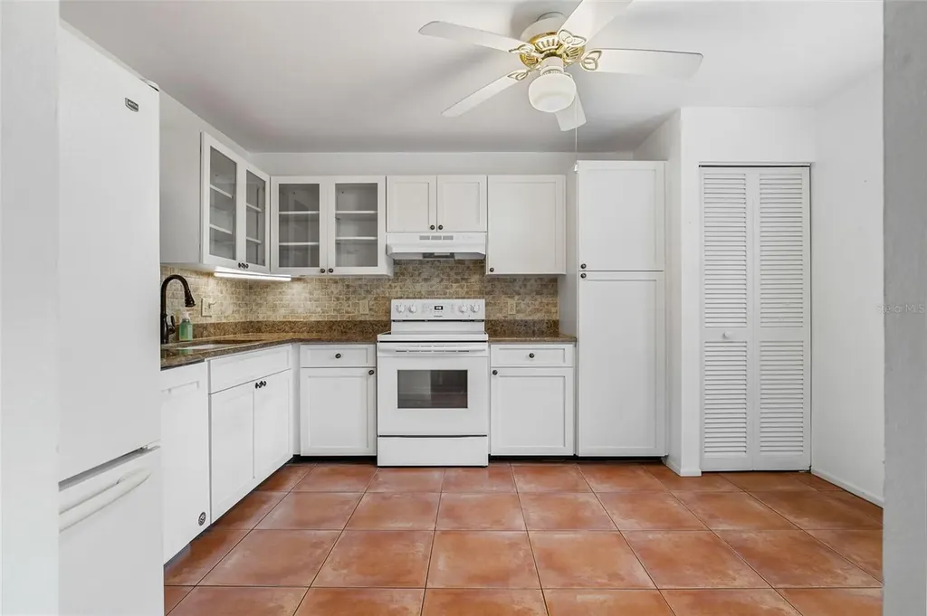 509 Lakeside Drive Bradenton FL 34210