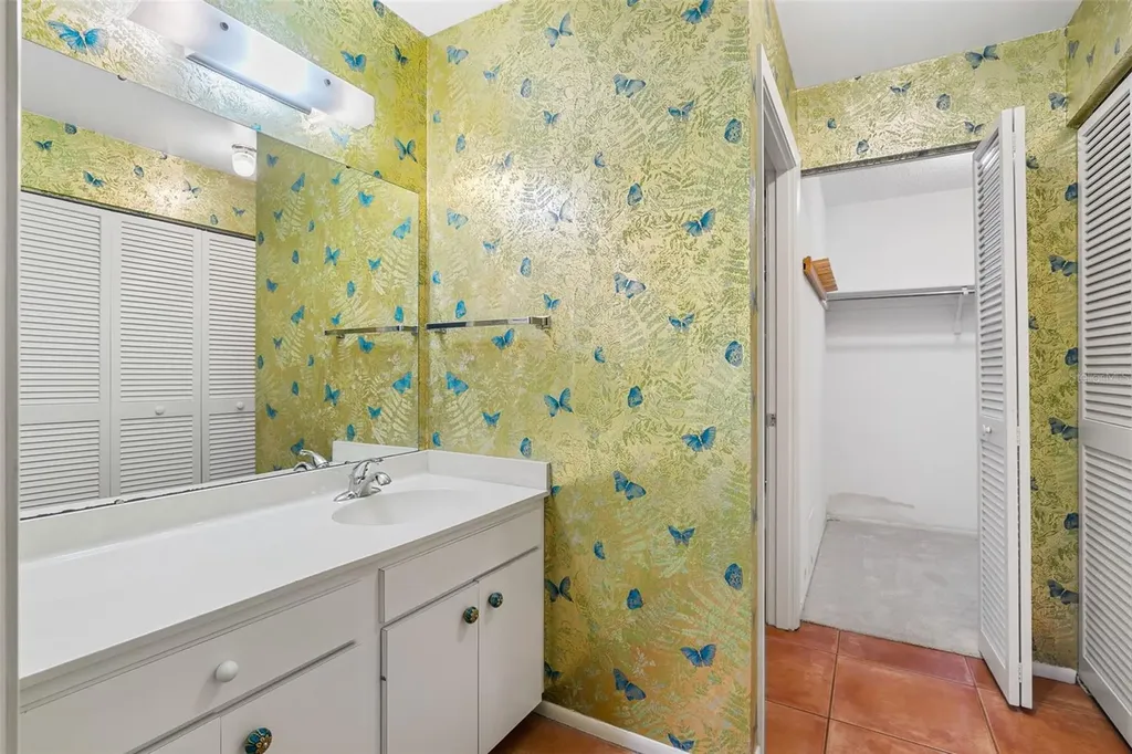 509 Lakeside Drive Bradenton FL 34210