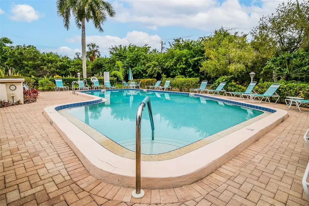 509 Lakeside Drive Bradenton FL 34210