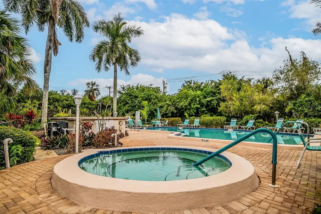 509 Lakeside Drive Bradenton FL 34210