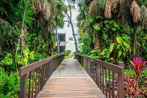 509 Lakeside Drive Bradenton FL 34210