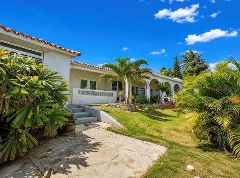 Kennedy St. Bo. Mameyal,, Pr 006 Dorado PR 00646